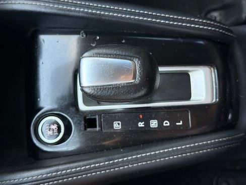 Used 2020 Nissan Kicks SV FWD image 25