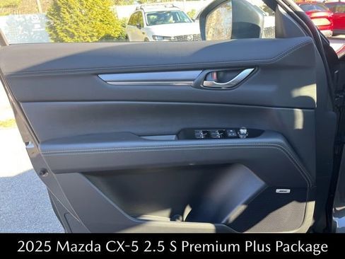 New 2025 MAZDA CX-5 AWD 2.5 S w/ Premium Plus Pkg image 6