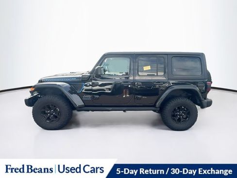 Used 2023 Jeep Wrangler Unlimited Rubicon 4xe AWD/4WD image 3