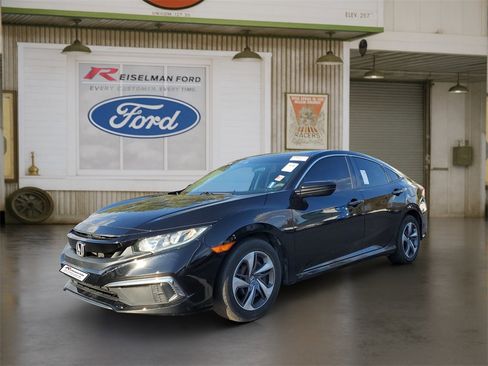 Used 2019 Honda Civic LX image 2