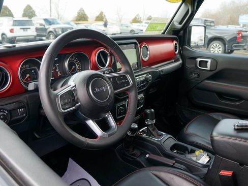 Used 2023 Jeep Gladiator Rubicon w/ LED Lighting Group image 13