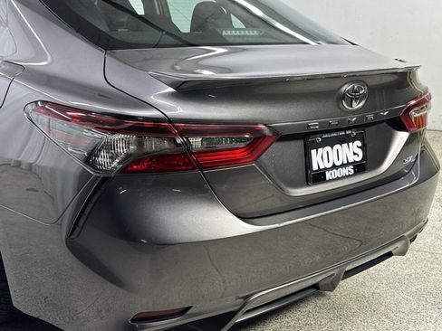 Used 2023 Toyota Camry SE image 30