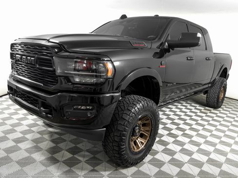 Used 2022 RAM 2500 Limited image 9