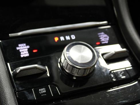 Used 2024 Jeep Grand Cherokee Summit image 46