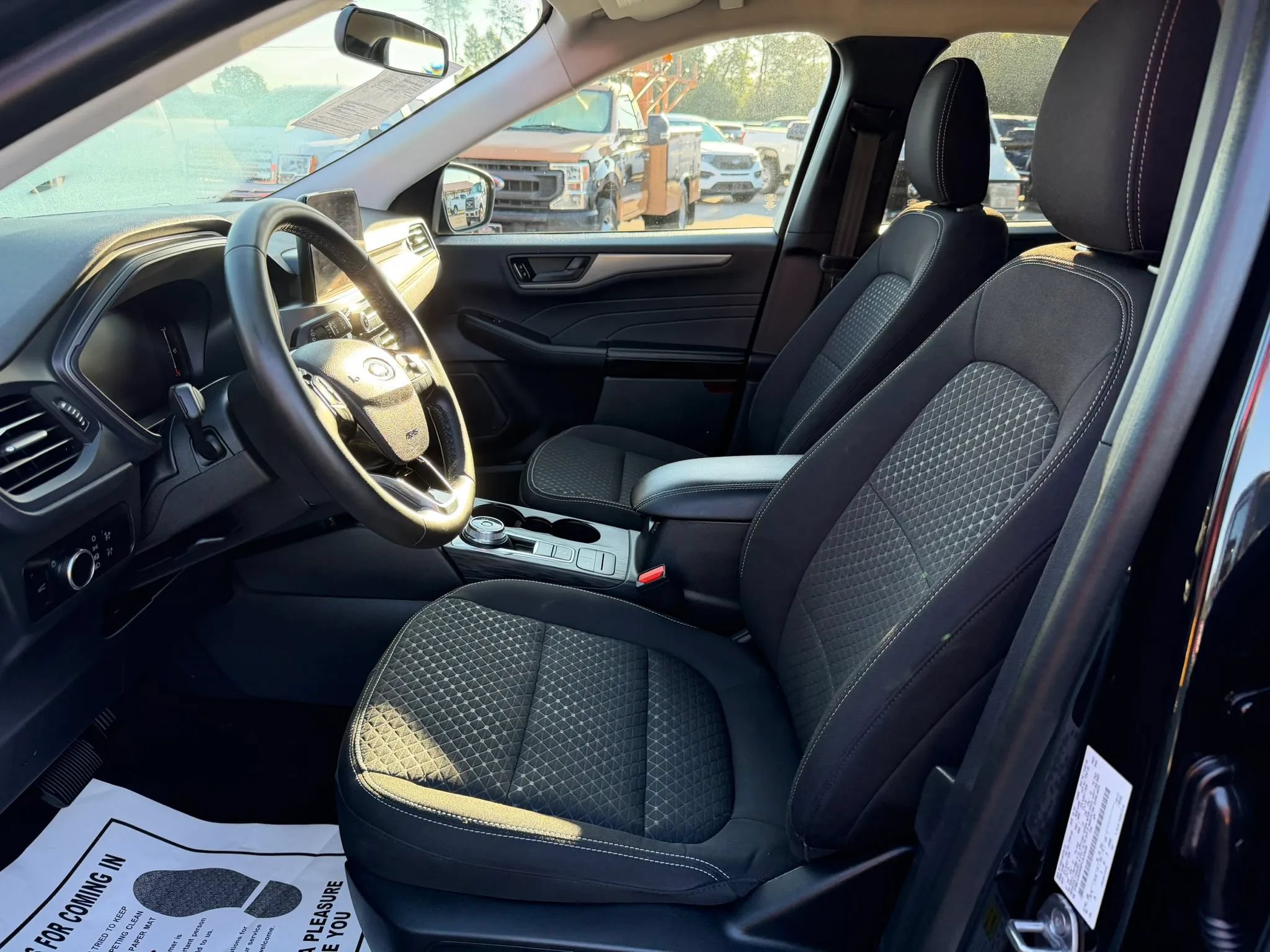 Used 2023 Ford Escape Active AWD/4WD image 5