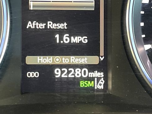 Certified 2019 Toyota Highlander XLE AWD/4WD image 22