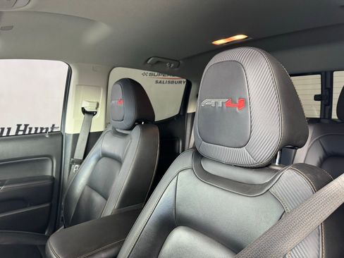 Used 2022 GMC Canyon AT4 w/ Trailering Package image 3