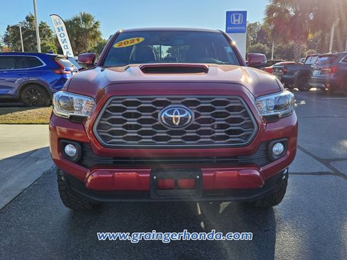 Used 2021 Toyota Tacoma TRD Sport image 8