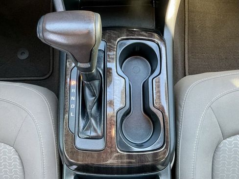 Used 2020 GMC Canyon SLE w/ Elevation Edition image 33