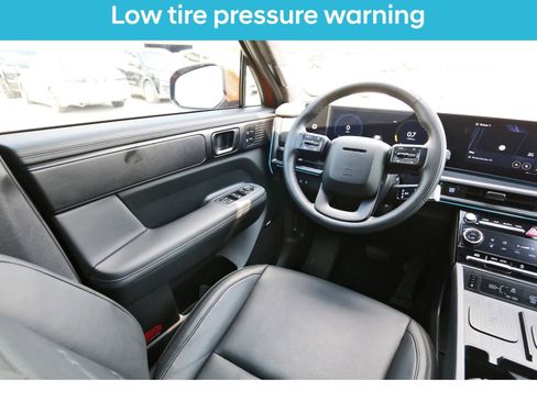 Used 2025 Hyundai Santa Fe Calligraphy image 10