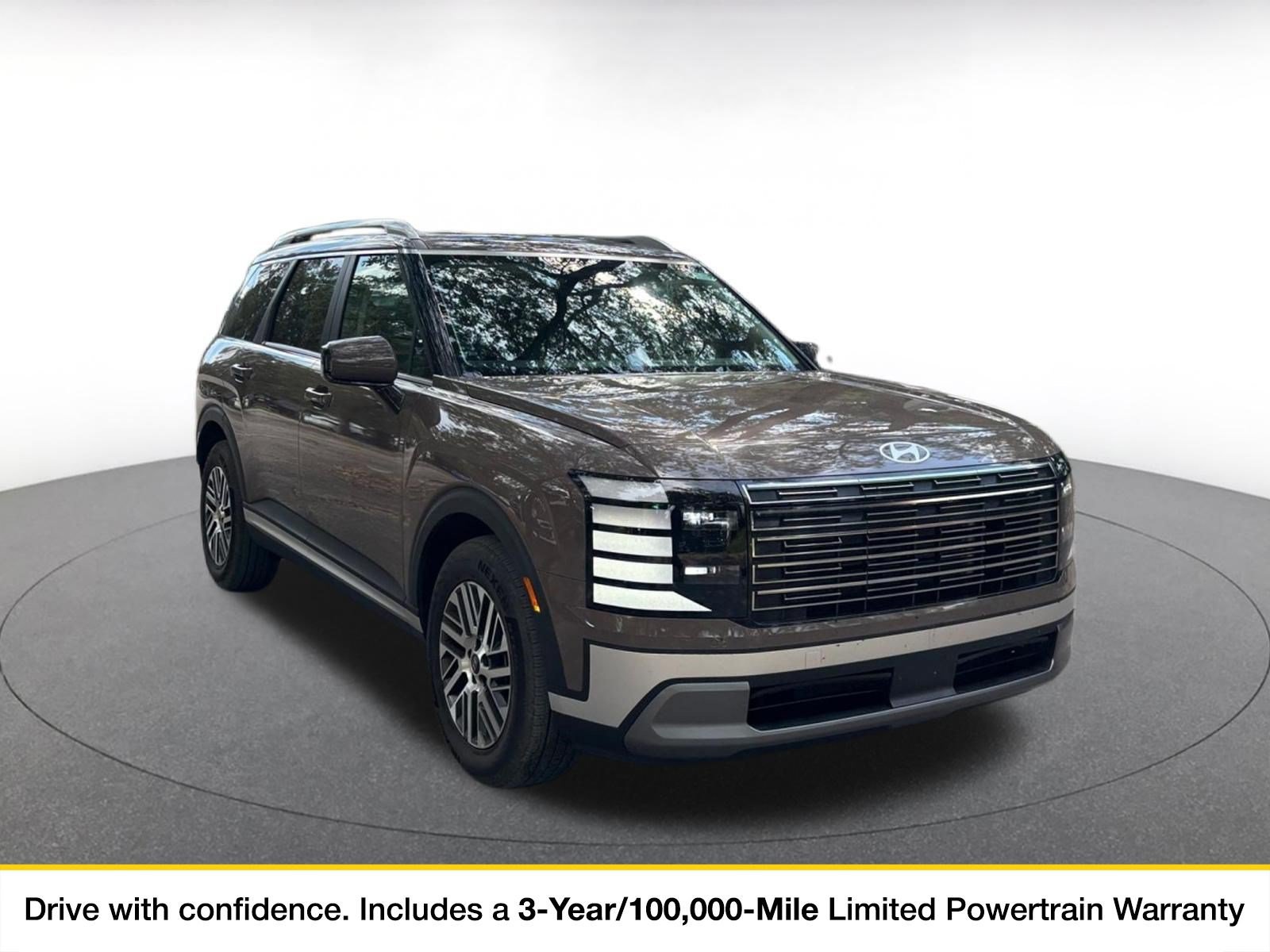 Used 2026 Hyundai Palisade SEL FWD image 1