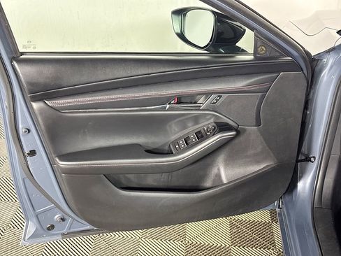 Used 2024 MAZDA MAZDA3 s image 10