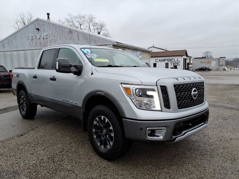 Used 2019 Nissan Titan PRO-4X w/ Pro-4x Utility Package image 6