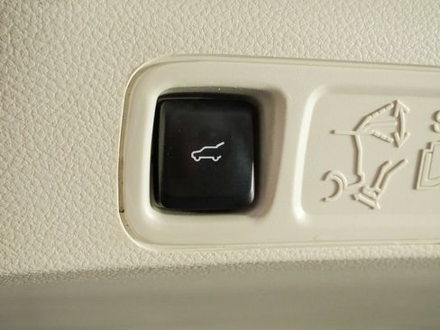 Used 2023 Lincoln Navigator Black Label image 37