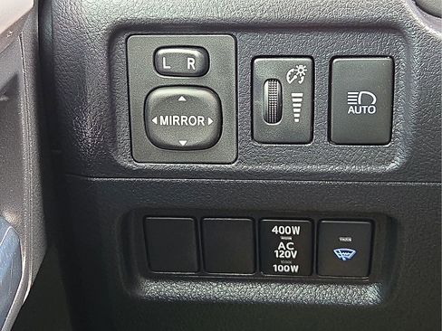 Used 2022 Toyota 4Runner SR5 Premium w/ Moonroof Package AWD/4WD image 21