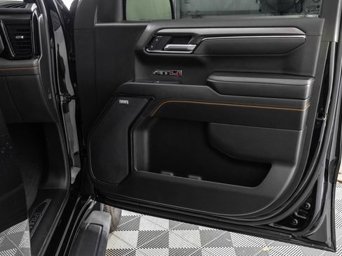 Certified 2025 GMC Sierra 1500 AT4 w/ AT4 Premium Package AWD/4WD image 42
