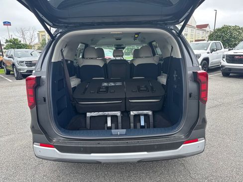 Certified 2025 Kia Carnival EX FWD image 17