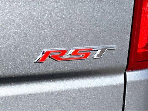 Used 2023 Chevrolet Silverado 1500 RST image 9