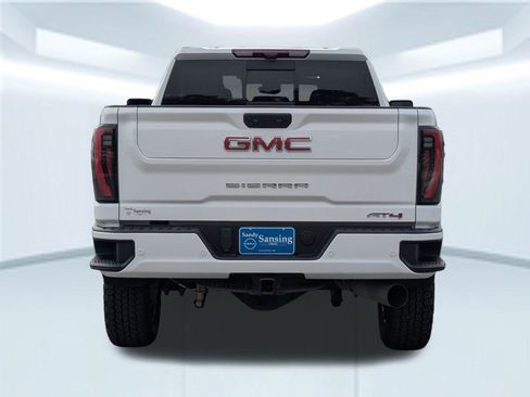 Used 2024 GMC Sierra 2500 AT4 w/ AT4 Premium Plus Package image 5