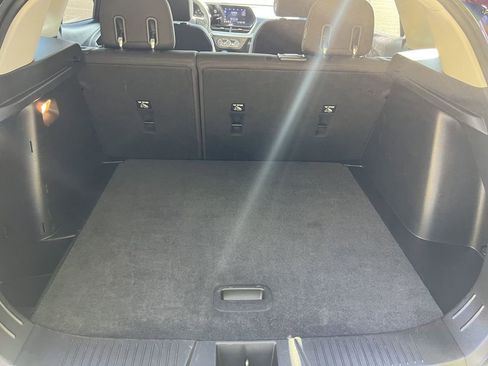 Used 2024 Chevrolet Trax LS image 17