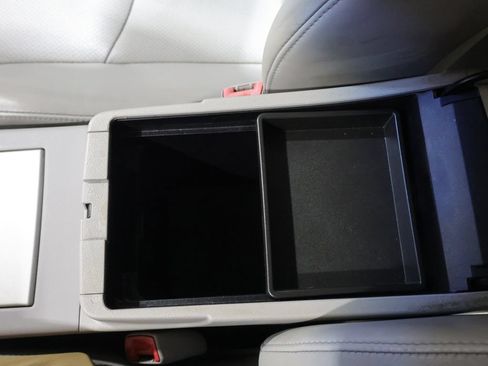 Used 2007 Toyota Camry XLE FWD image 26