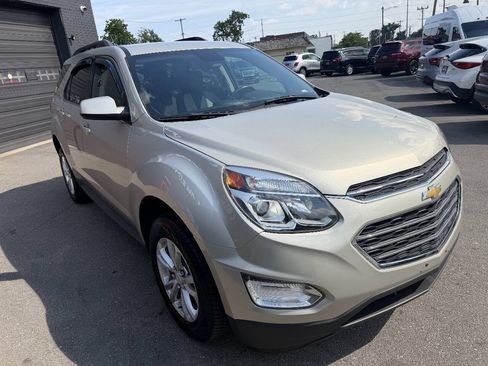 Used 2016 Chevrolet Equinox LT w/ Convenience Package FWD image 3