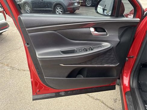 Used 2022 Hyundai Santa Fe SEL w/ Convenience + Premium Package image 13