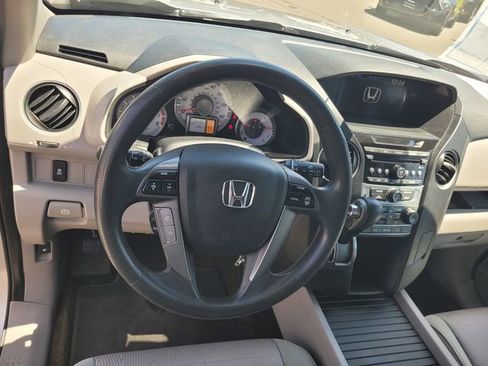 Used 2014 Honda Pilot EX image 30