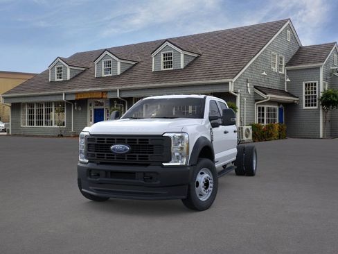New 2025 Ford F450 XL image 2