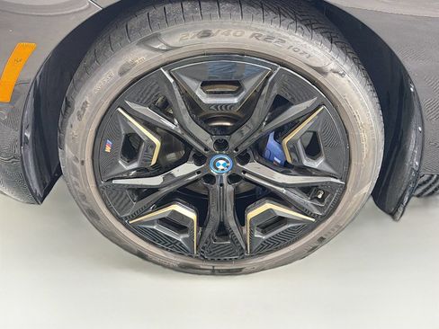 Used 2024 BMW iX M60 AWD/4WD image 33