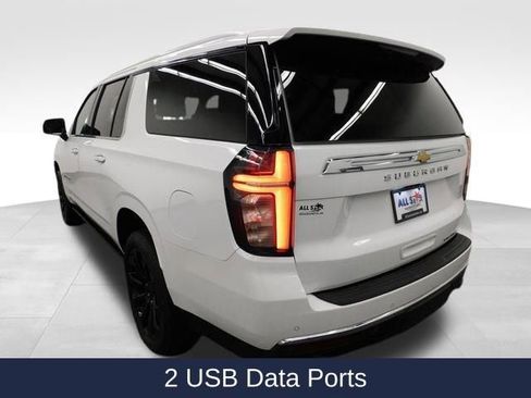 Used 2021 Chevrolet Suburban Premier w/ Premium Package image 9