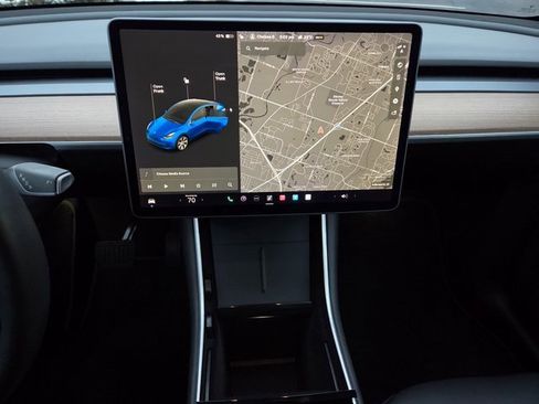 Used 2020 Tesla Model Y Long Range image 29