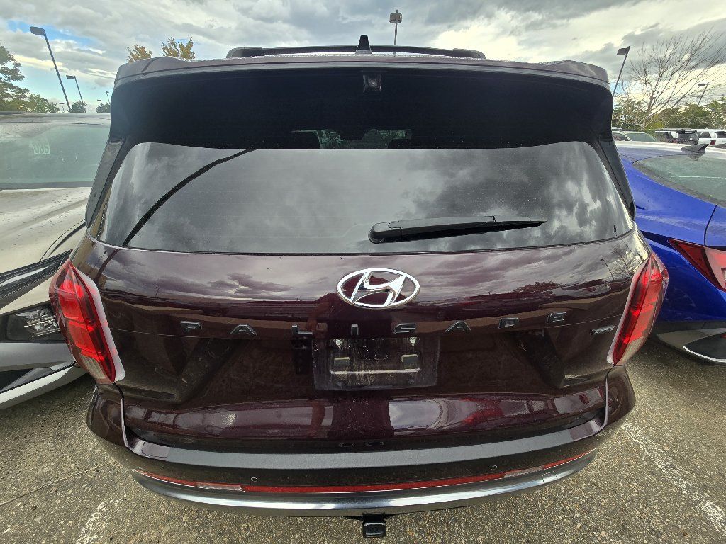 Used 2024 Hyundai Palisade Calligraphy AWD/4WD image 3
