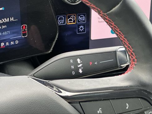 Used 2024 Chevrolet Equinox EV RS FWD image 30