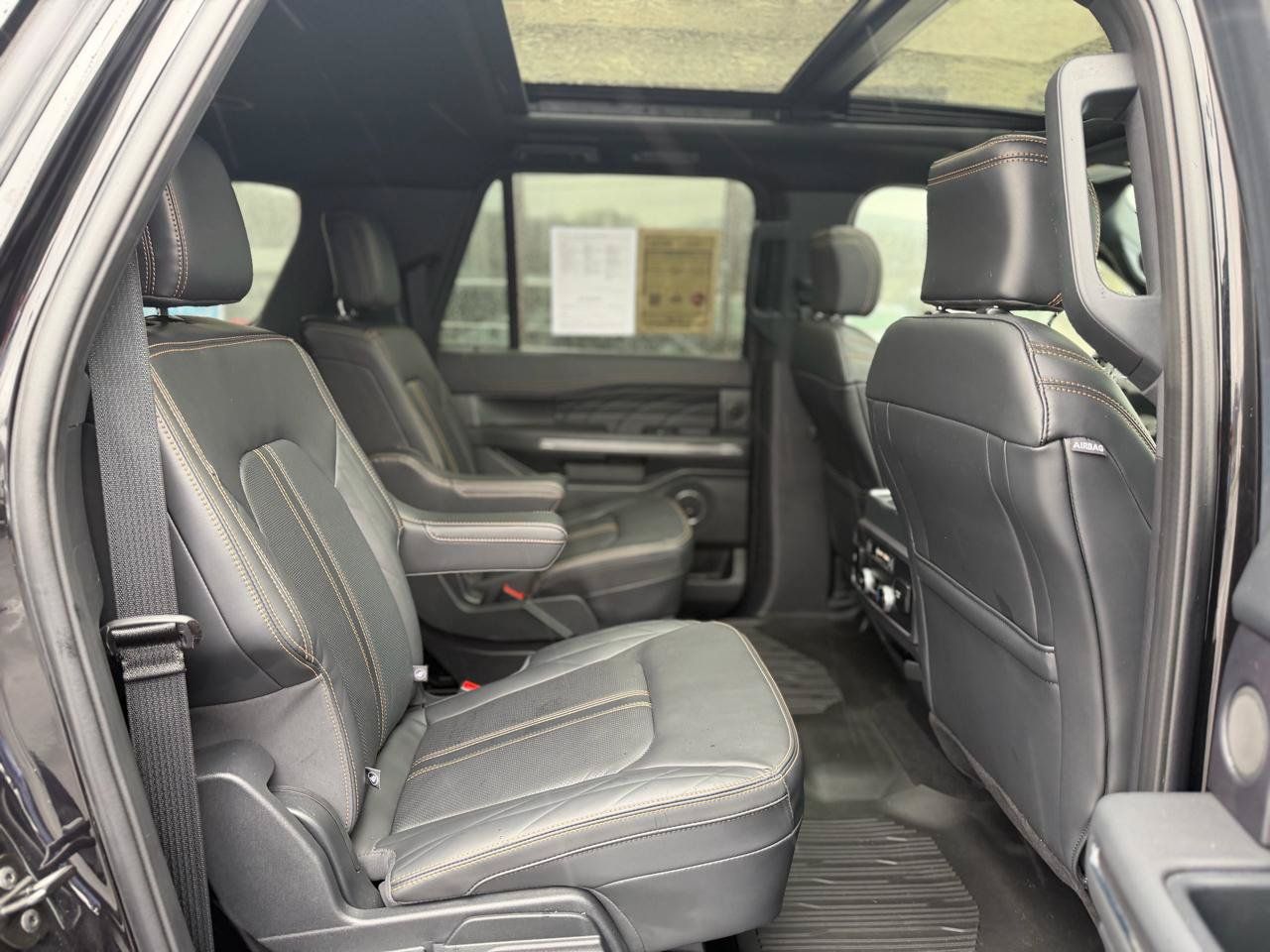 Used 2024 Ford Expedition Max Platinum AWD/4WD image 29
