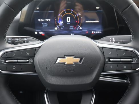 New 2026 Chevrolet Equinox LT w/ Convenience Package II FWD image 21