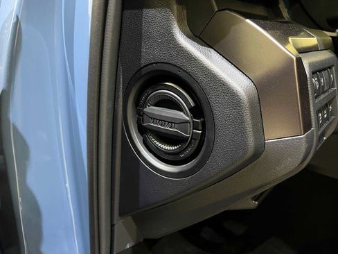 Certified 2025 Toyota 4Runner TRD Off-Road Premium image 17