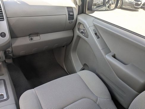 Used 2019 Nissan Frontier SV w/ Value Truck Package image 17