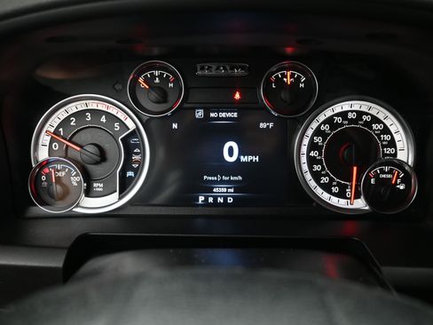 Used 2017 RAM 2500 Big Horn w/ Sport Appearance Group image 27