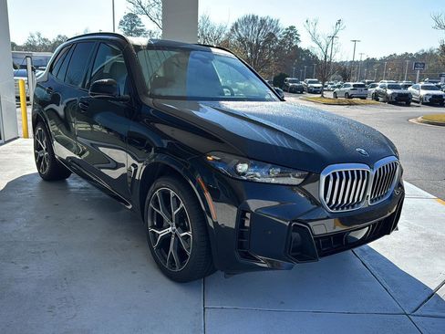 Certified 2024 BMW X5 sDrive40i w/ M Sport Package image 6