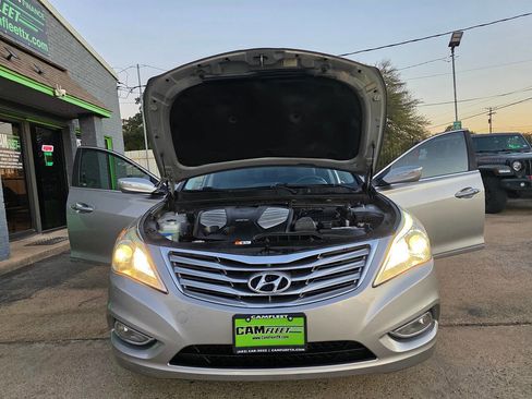 Used 2012 Hyundai Azera Base 4dr Sedan image 55