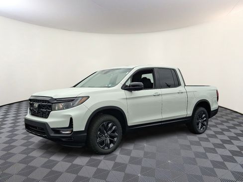 New 2026 Honda Ridgeline Sport image 2