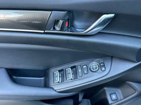 Certified 2022 Honda Accord Sport Special Edition image 15
