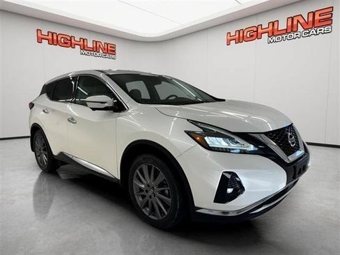 Used 2021 Nissan Murano SV w/ SV Special Edition Package FWD image 3