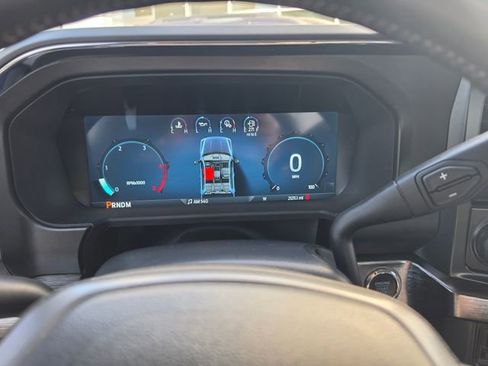 Used 2024 Ford F250 Lariat w/ Lariat Ultimate Package image 9