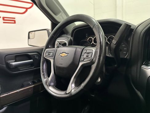 Used 2020 Chevrolet Silverado 1500 LT image 55