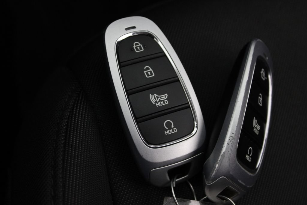 Used 2022 Hyundai Tucson SEL w/ Winter Package FWD image 28