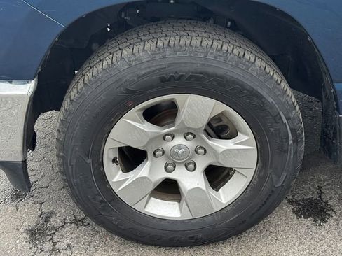 Certified 2023 RAM 1500 Big Horn AWD/4WD image 10