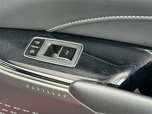 Certified 2024 Cadillac Lyriq Tech w/ Driver Assist Package image 22