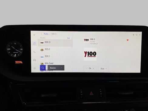 Certified 2025 Lexus ES 350 w/ Premium Package image 22